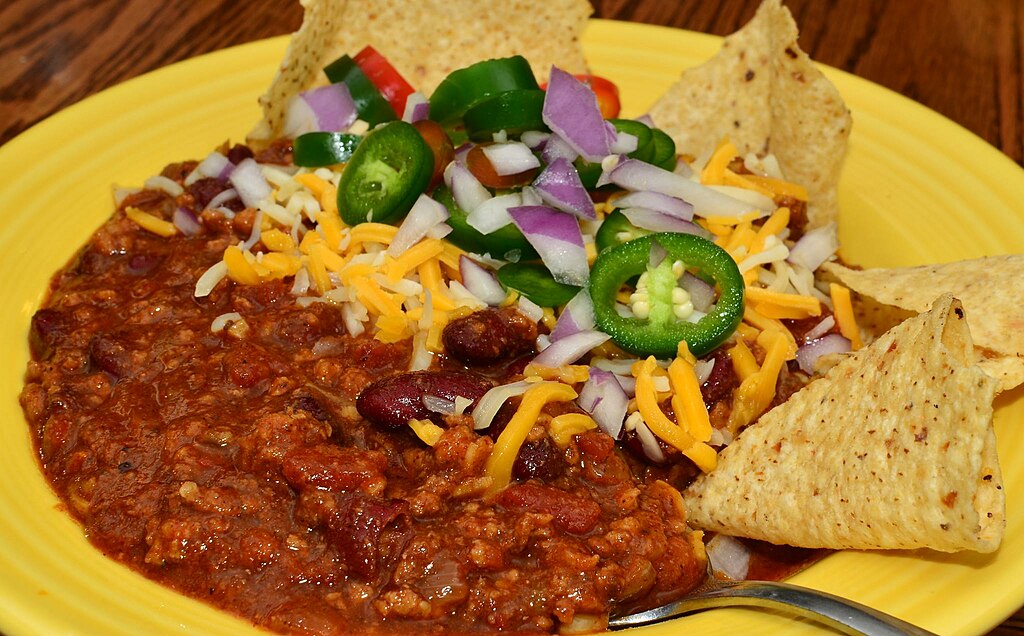 Chili-with-onions