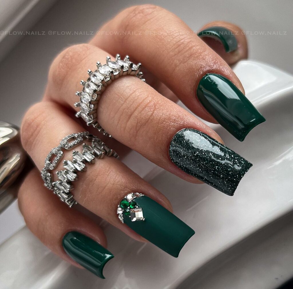 Emerald Green Glitter Nails