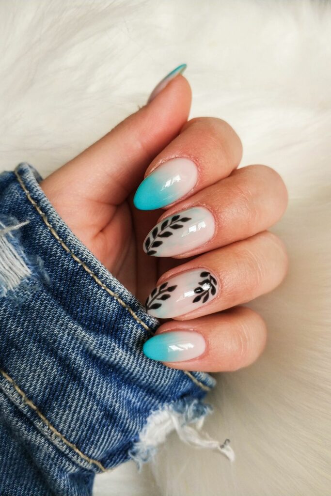  Oval Nail With Warm Blue Tip