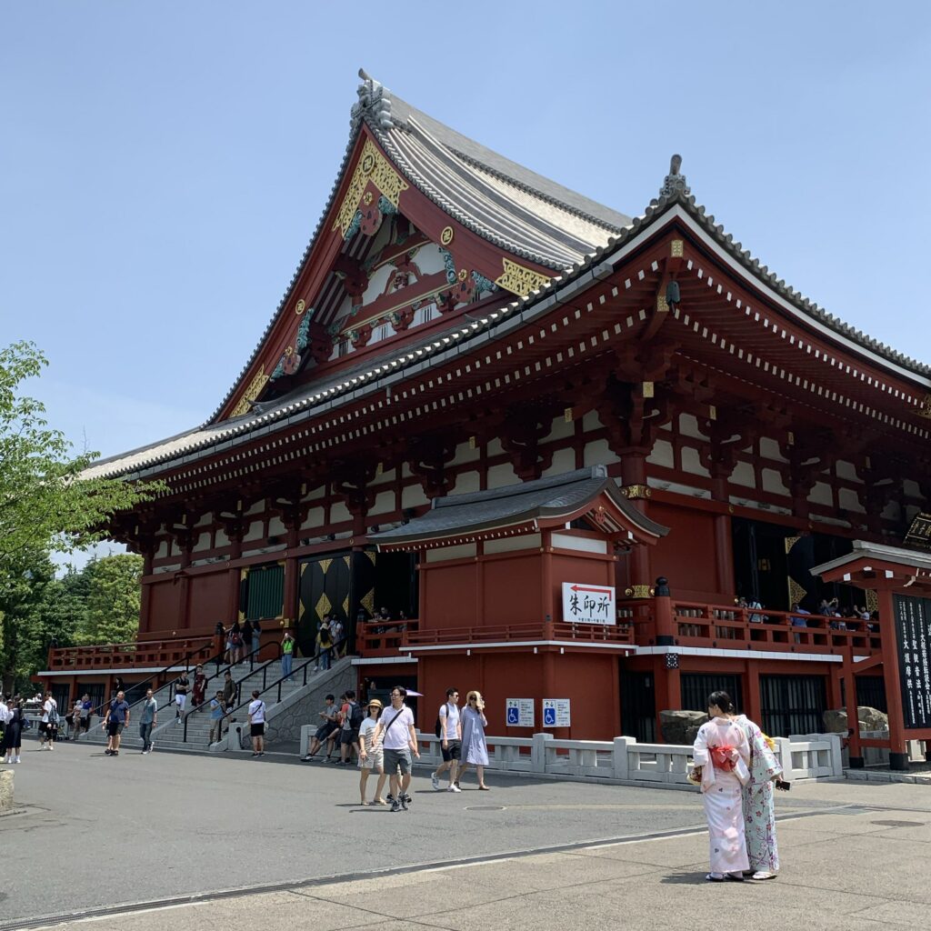 Visit Senso-ji, Tokyo’s Oldest Temple