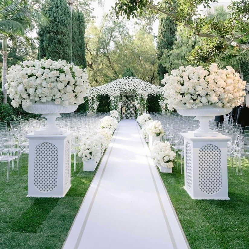 Dreamy Wedding Aisle Decor