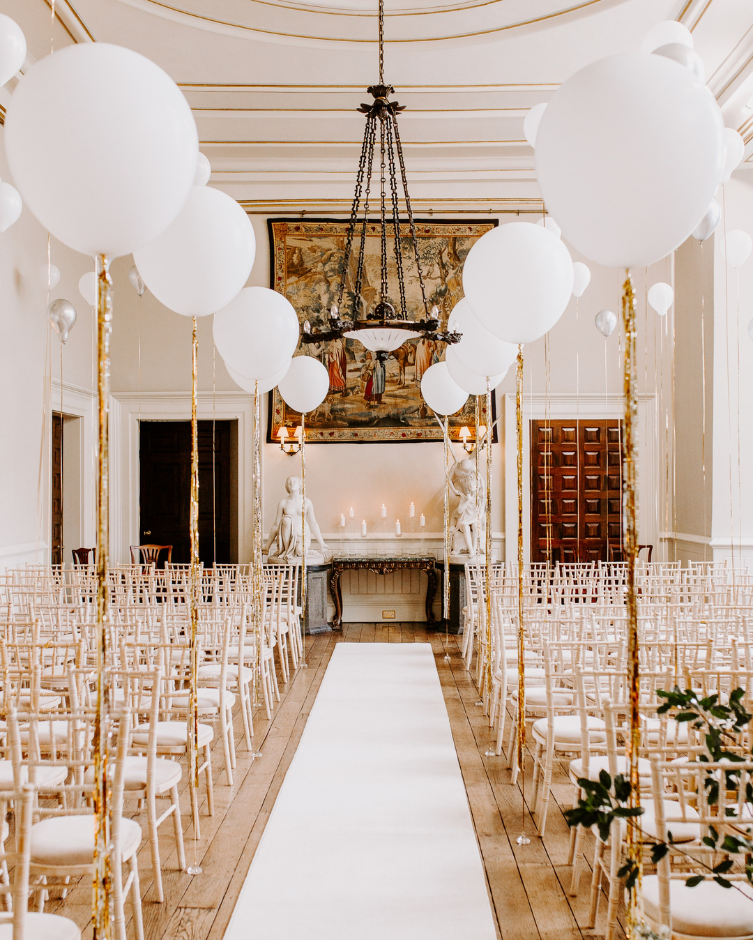 Minimalist White Winter Wedding