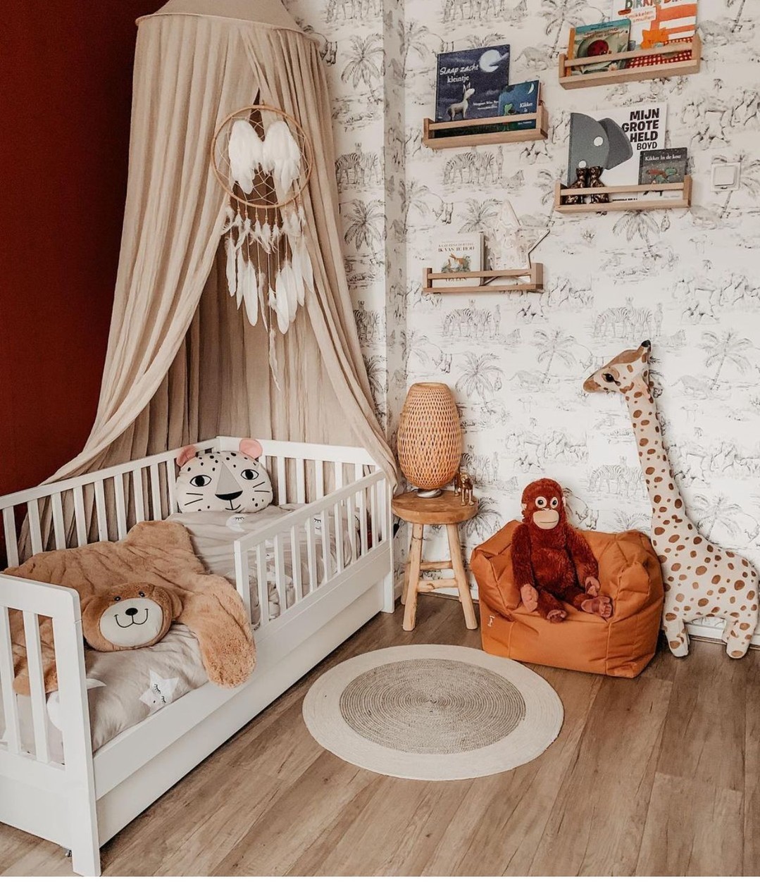 Plume Toddler Bedroom Decor