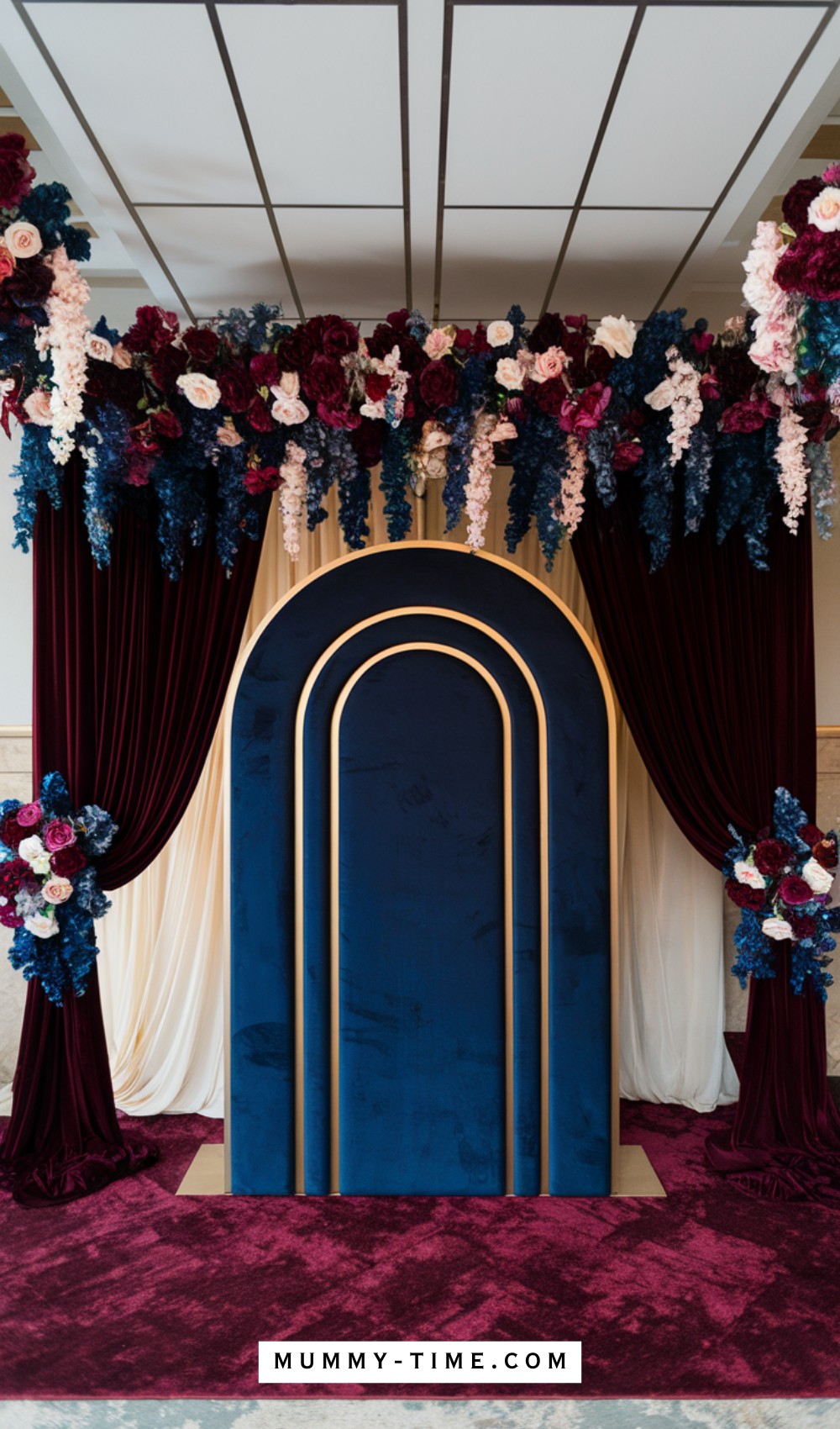 Accentual Navy And Burgundy Backdrop