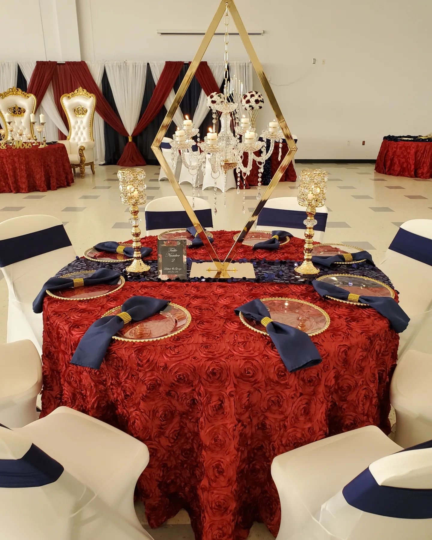 Burgundy And Navy Blue Table Decor