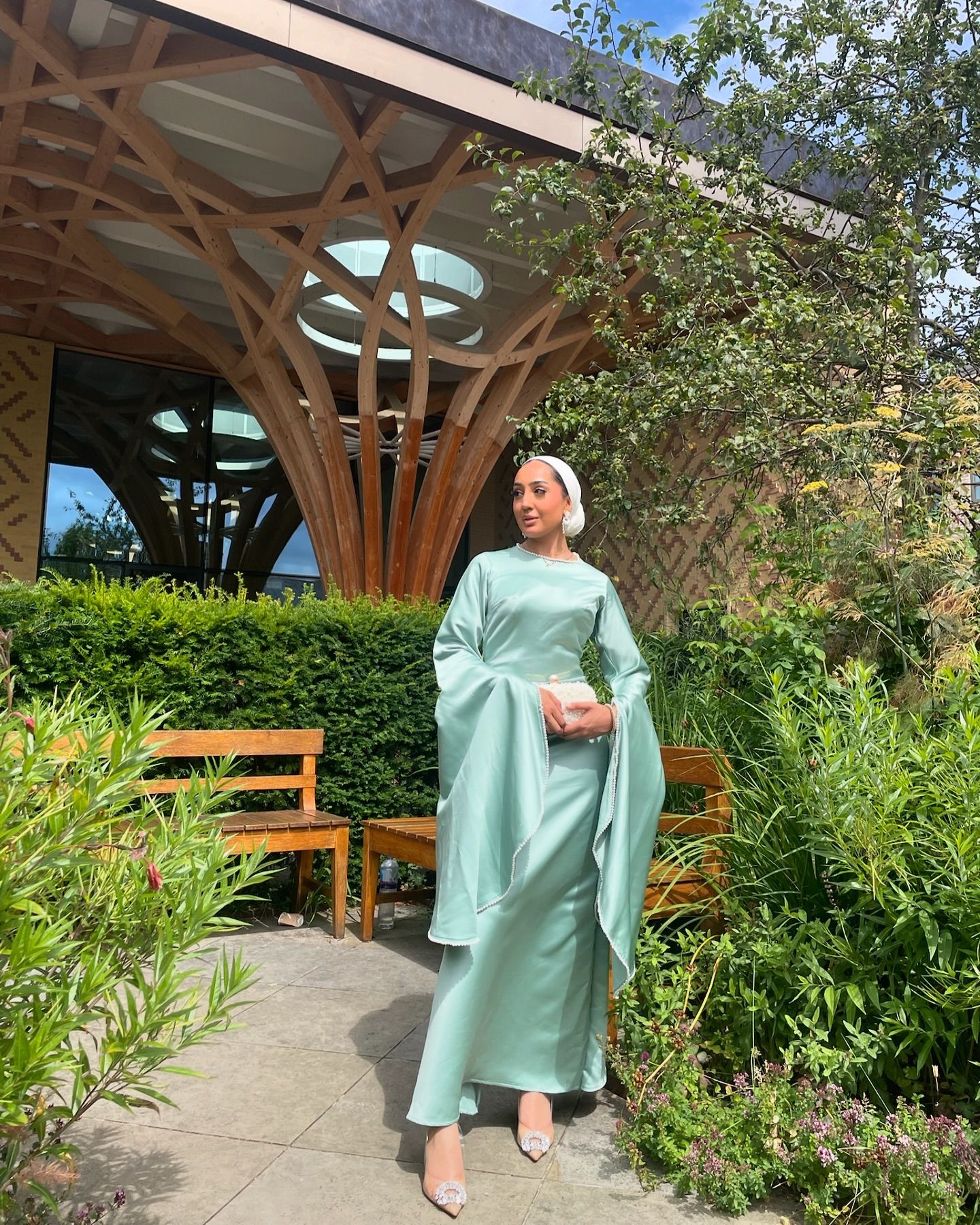 Rich Aunty Gown With Bell Sleeves
