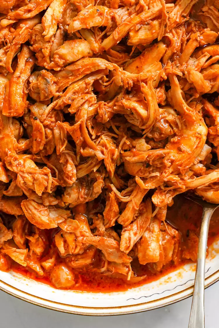 Classic BBQ Pulled Chicken